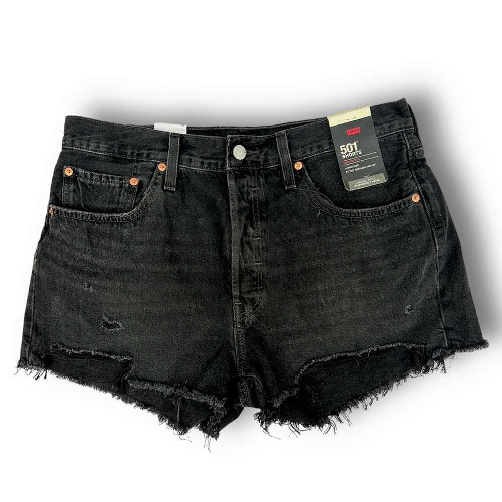 NWT UO Levi’s 501 High Rise Cutoff Black Denim Shorts - Size 32
